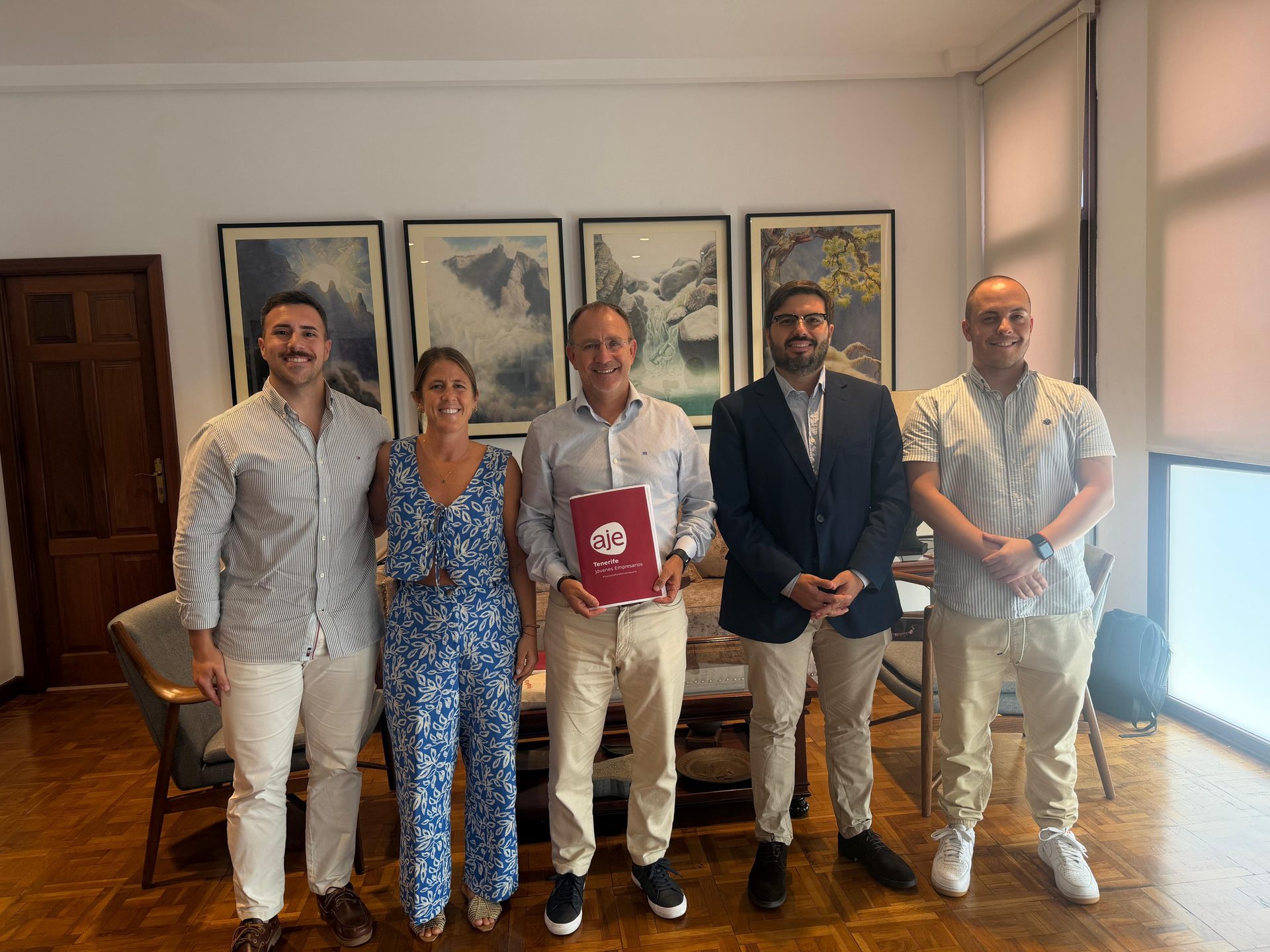 AJE Tenerife y el Cabildo de La Palma unen fuerzas para impulsar el emprendimiento joven